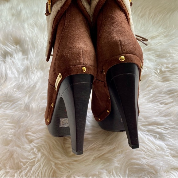 BCBGeneration ‘Melo’ Suede Brown Leather Bootie with faux fur - Picture 5 of 12